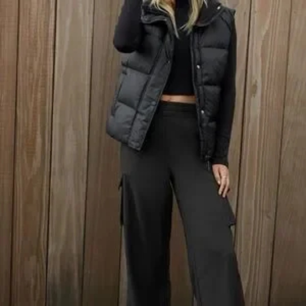 Beyond Yoga Wide Leg Cargo Pants City Chic Black size Large - Picture 2 of 6
